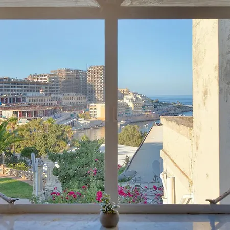 Luxury Sea Views Heart Of St Julians San Ġiljan