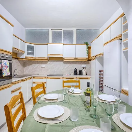 Luxury Sea Views Heart Of St Julians Villa *