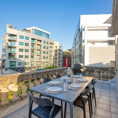 Luxury Sea Views Heart Of St Julians *