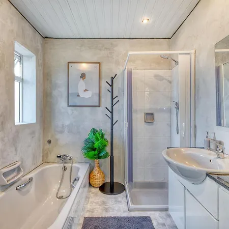 Luxury Sea Views Heart Of St Julians Βίλα *
