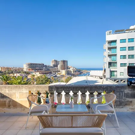 Villa Luxury Sea Views Heart Of St Julians *