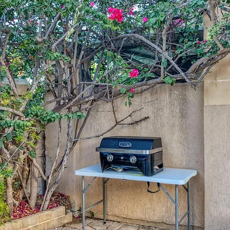 Luxury Sea Views Heart Of St Julians Вилла *