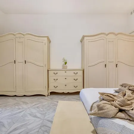 Luxury Sea Views Heart Of St Julians Villa