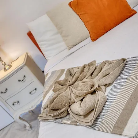 Luxury Sea Views Heart Of St Julians