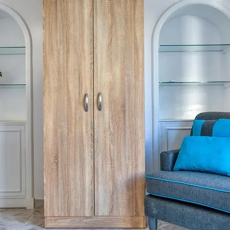 Luxury Sea Views Heart Of St Julians *