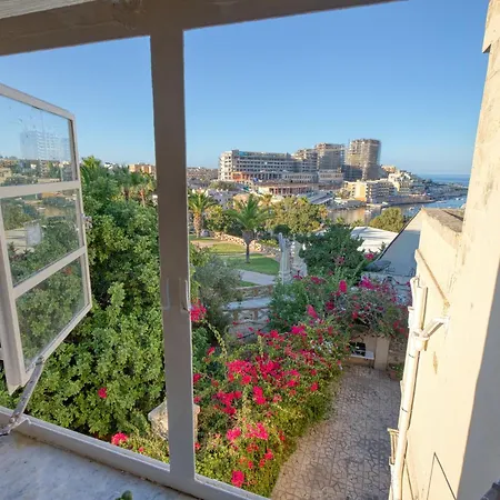 Luxury Sea Views Heart Of St Julians Вилла