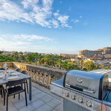 Вилла Luxury Sea Views Heart Of St Julians