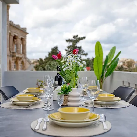 Villa Luxury Sea Views Heart Of St Julians