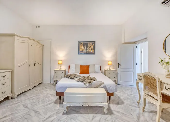 Luxury Sea Views Heart Of St Julians Villa