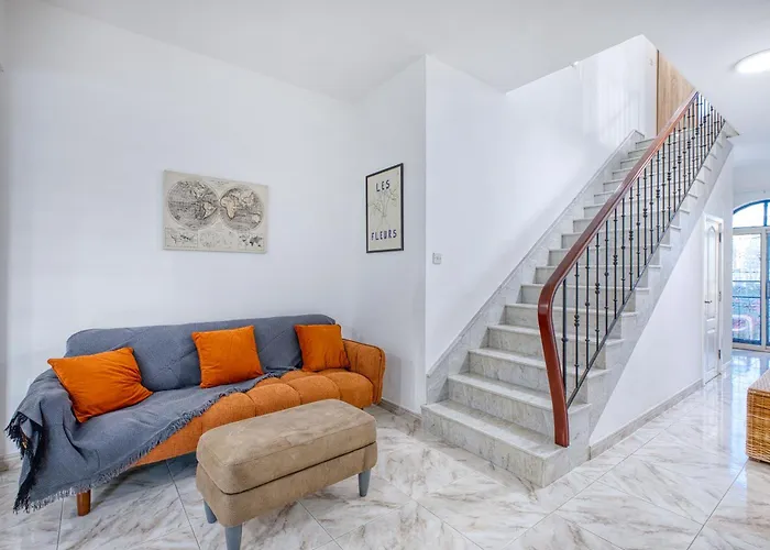 Luxury Sea Views Heart Of St Julians San Giuliano