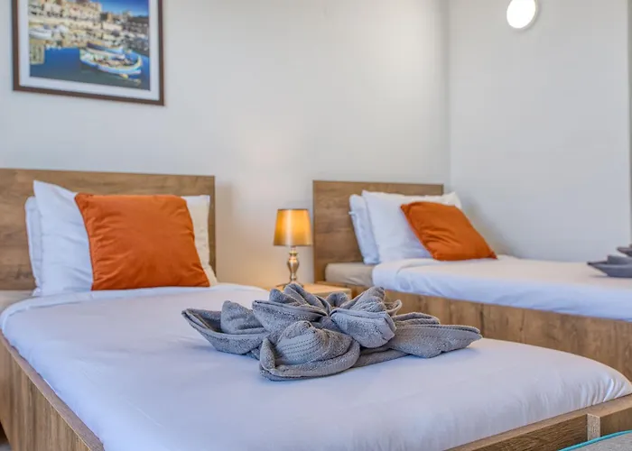 Luxury Sea Views Heart Of St Julians *