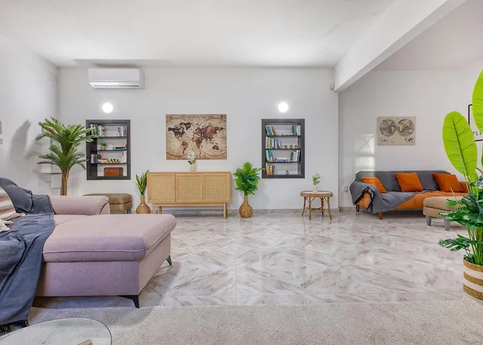 Luxury Sea Views Heart Of St Julians *