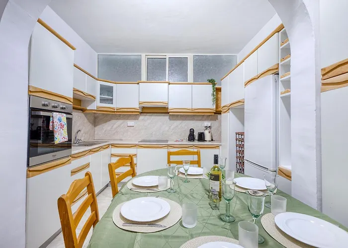 Luxury Sea Views Heart Of St Julians Villa *