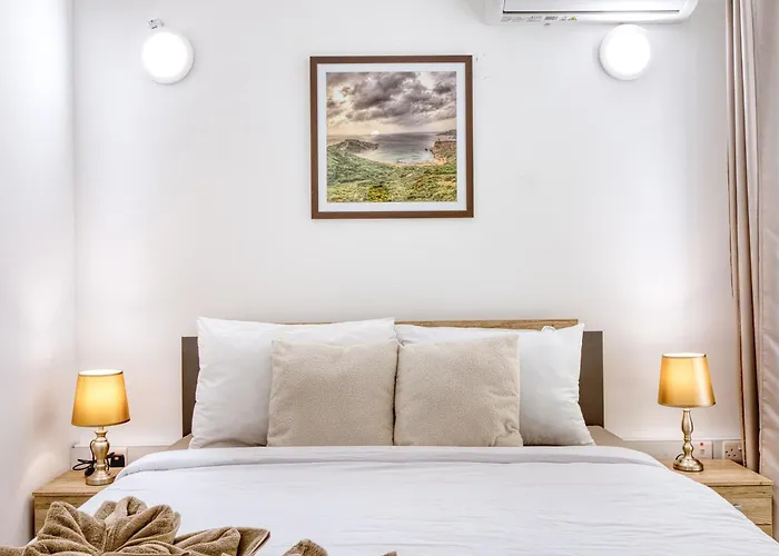 Luxury Sea Views Heart Of St Julians Villa *