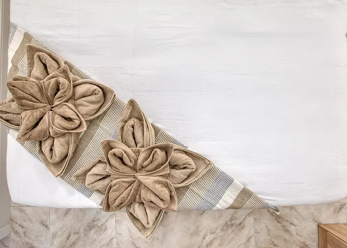 Luxury Sea Views Heart Of St Julians Villa *