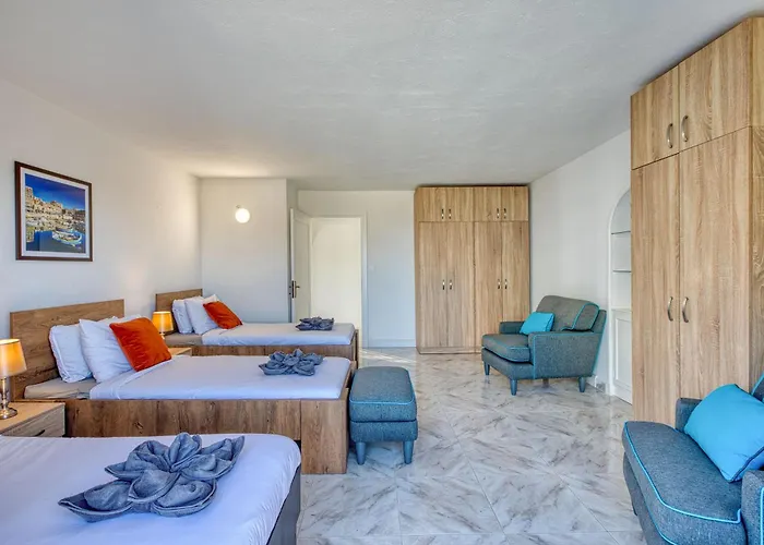 Luxury Sea Views Heart Of St Julians San Giuliano