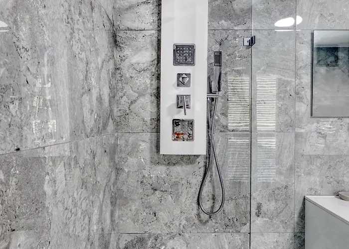 Luxury Sea Views Heart Of St Julians Villa *