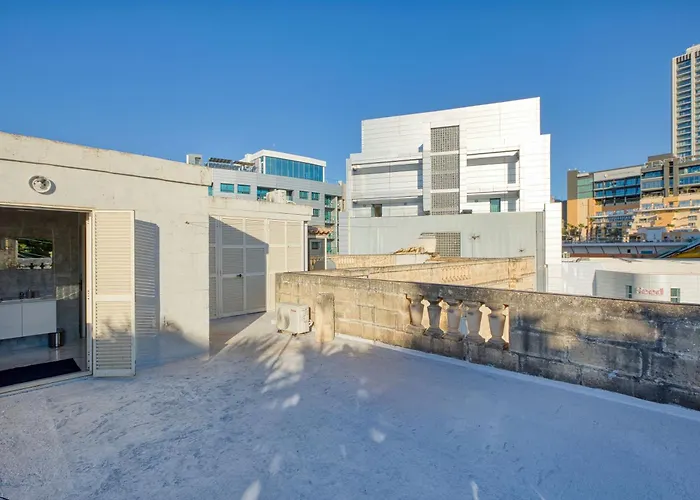 Luxury Sea Views Heart Of St Julians Villa San Giuliano