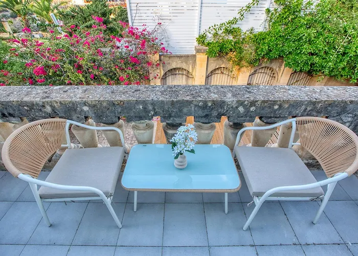 Luxury Sea Views Heart Of St Julians Villa